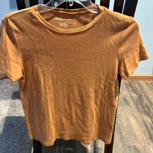 American Eagle small T-shirt